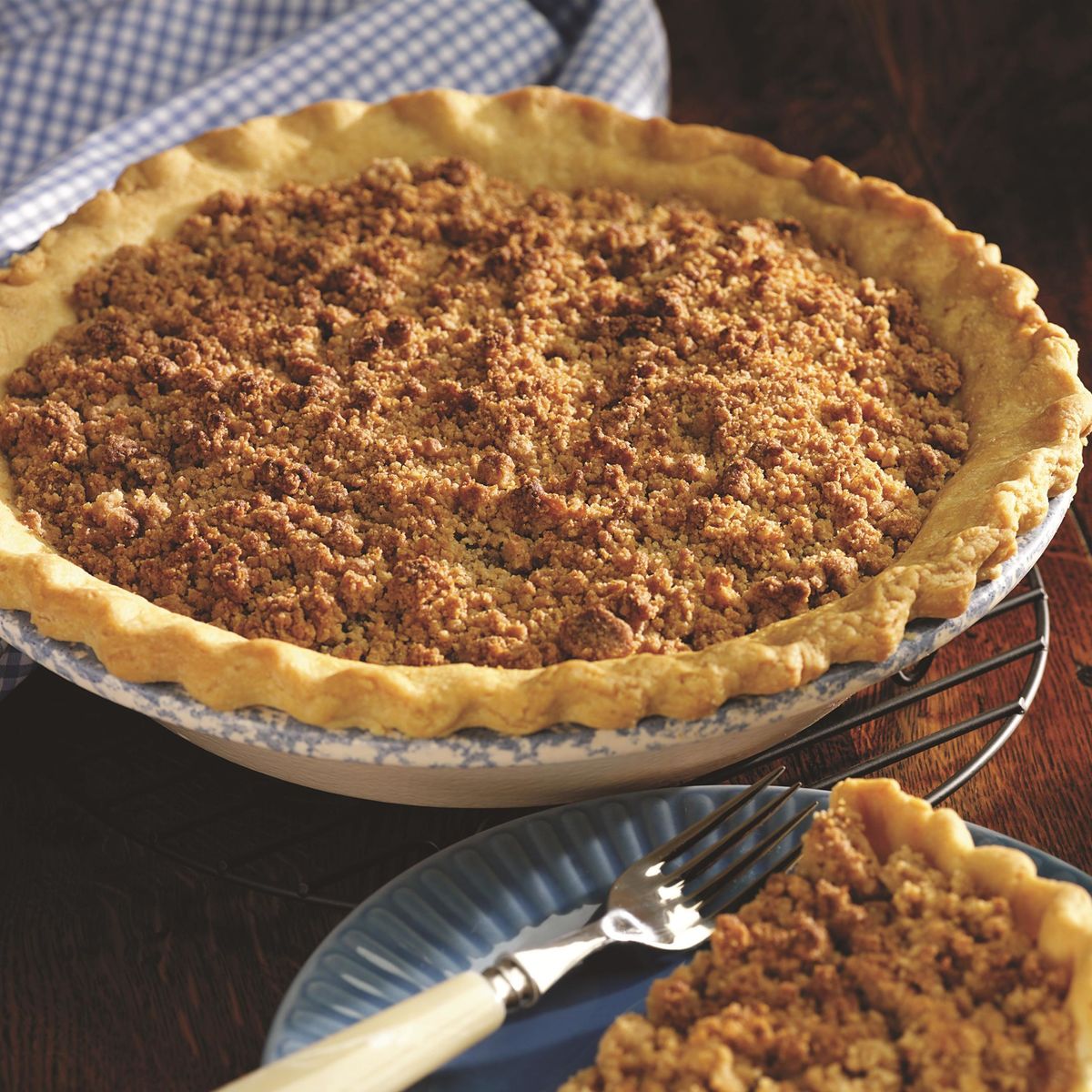 Peanut Butter Apple Crumb Pie